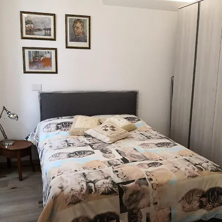 Casa Del Conte Massimiliano Roero Apartman