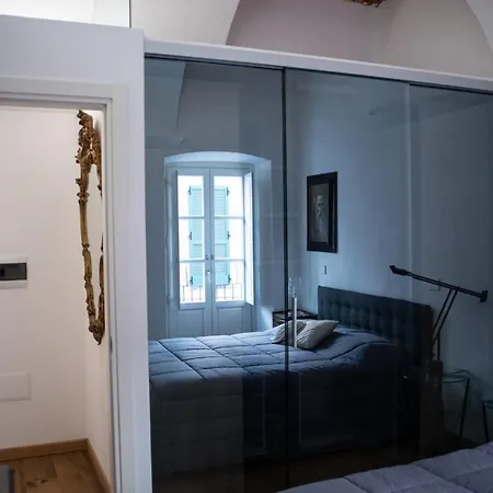 Casa Del Conte Massimiliano Roero * クーネオ