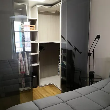 Casa Del Conte Massimiliano Roero アパート クーネオ